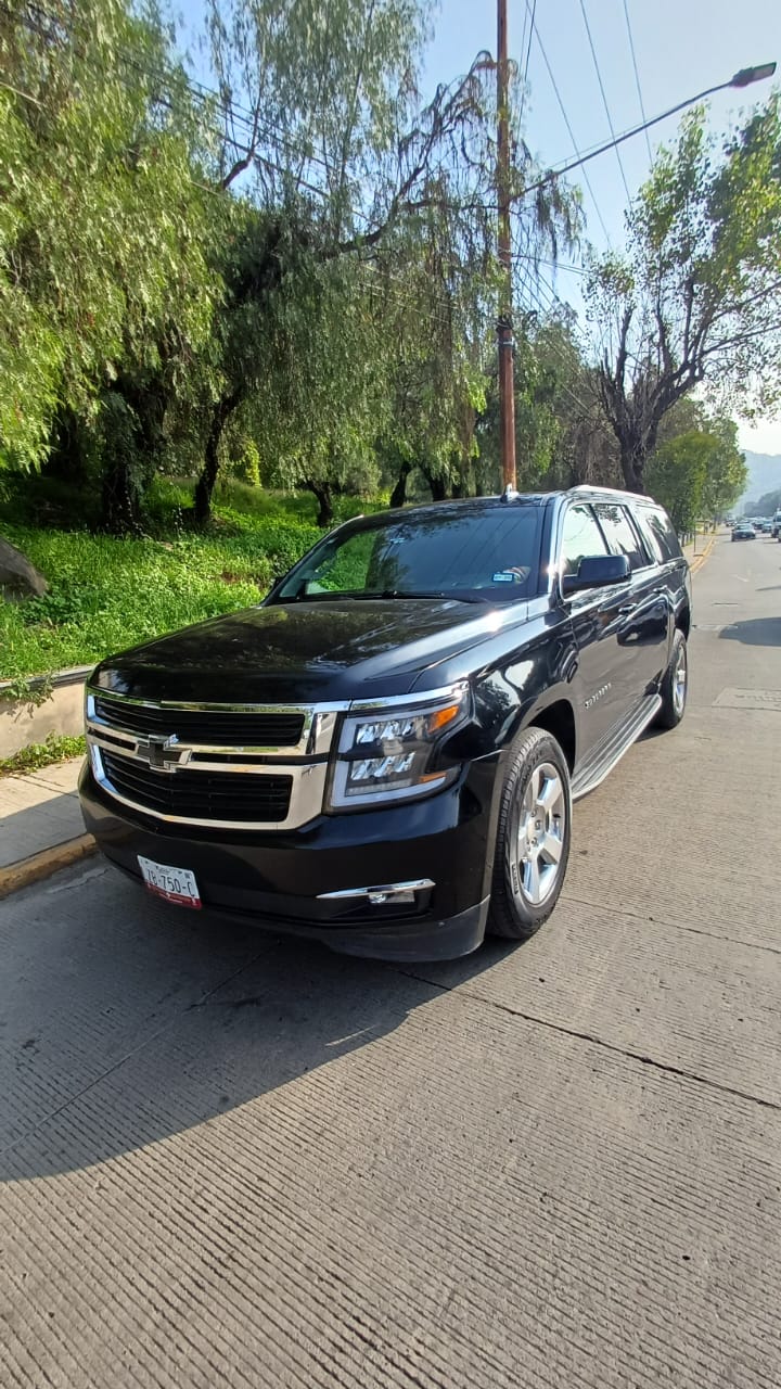Camioneta Suburban de Mexatours